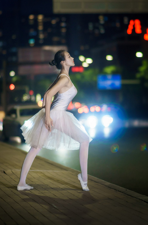 新西兰橄榄球赛事品牌价值不断增长,吸引更多赞助商,新西兰最伟大的橄榄球运动员